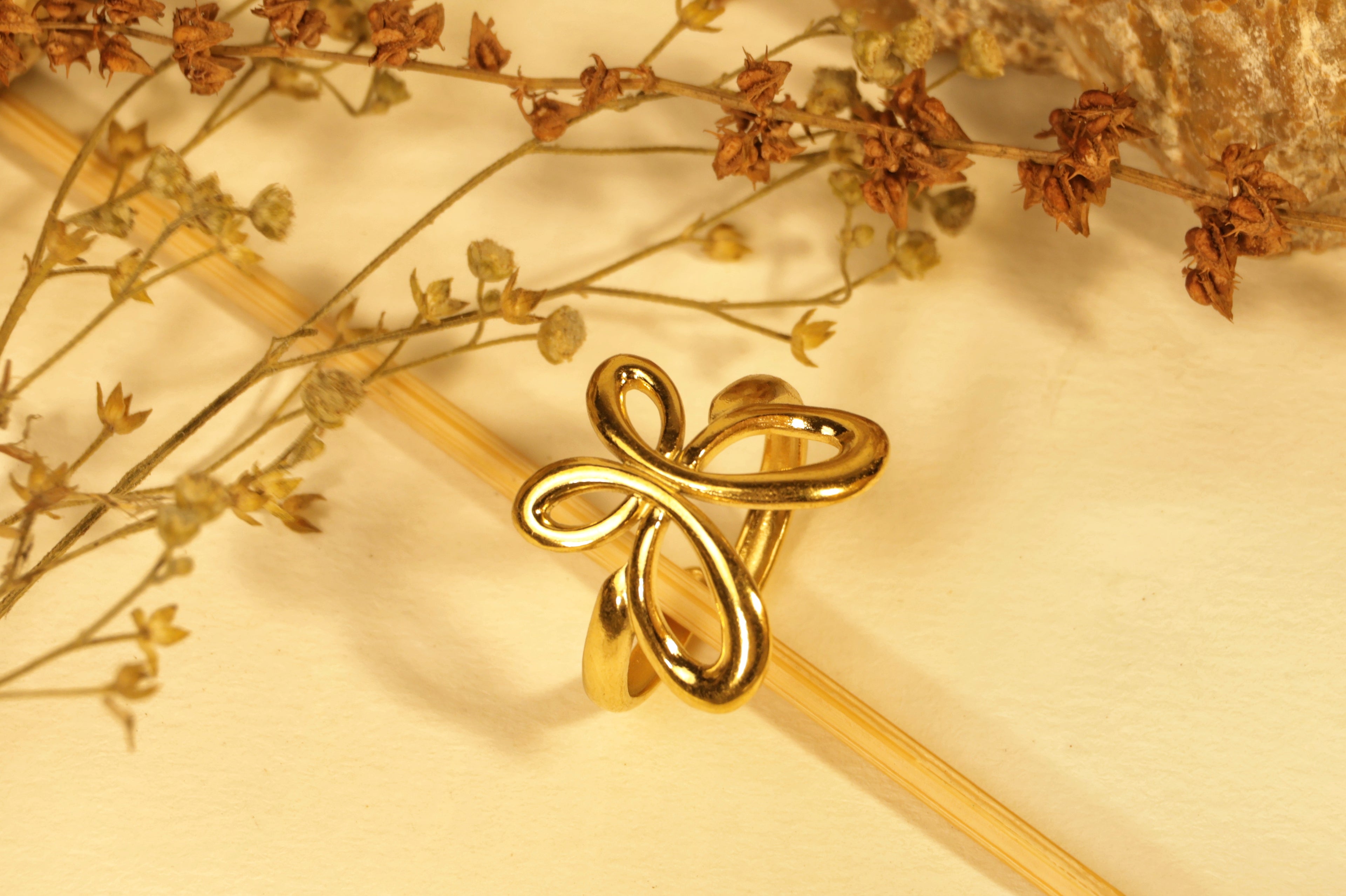 Zenith Wing Ring