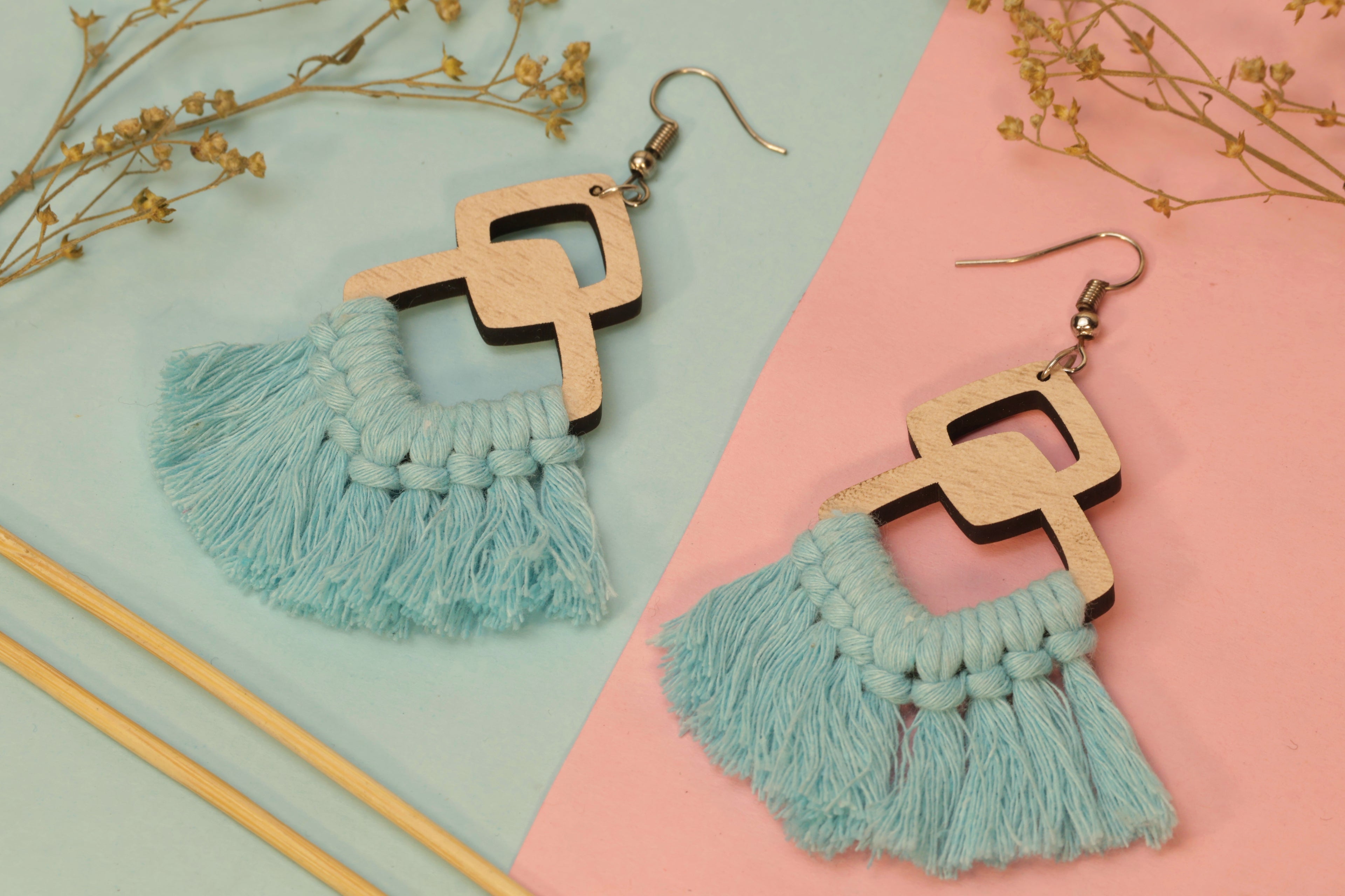 Luna Tassels